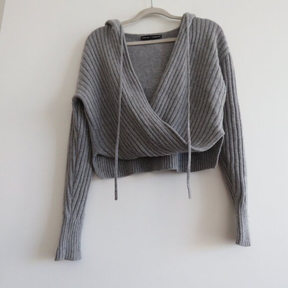Gray Ribbed Women's Sweater - Picture 8 of 16